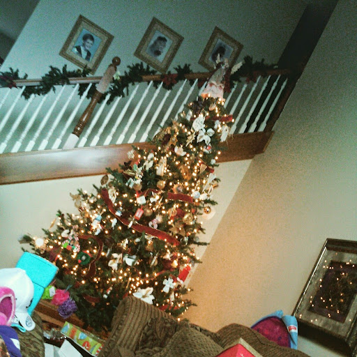 Erin Blackburn Photo 15