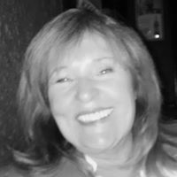 Tracey Gates Photo 19