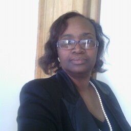 Pamela Griffith Photo 14