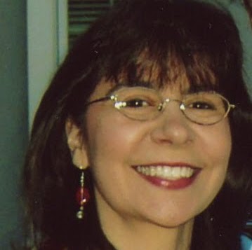 Elaine Hughes Photo 25