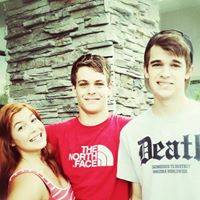 Darlene Yates Photo 30