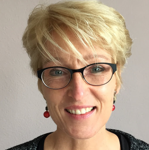 Annette Hahn Photo 8