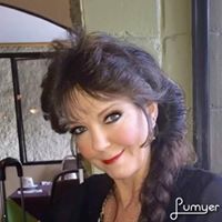 Laura Ott Photo 19