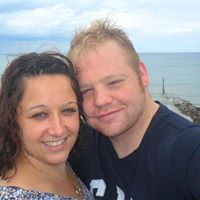 Samantha Fielder Photo 5