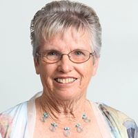 Diane Sharpe Photo 19