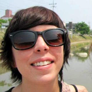 Angie Gallagher Photo 13