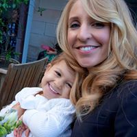 Sara Lindstrom Photo 27