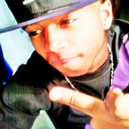 Jay Simmons Photo 25