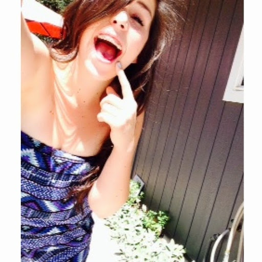 Taylor Adams Photo 26