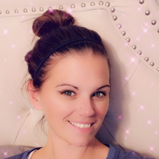 Lori Malone Photo 14