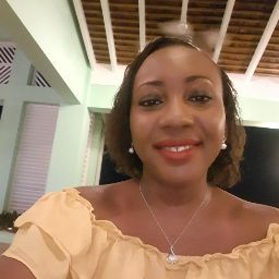 Simone Small Photo 22