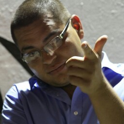 Oscar Fuentes Photo 38