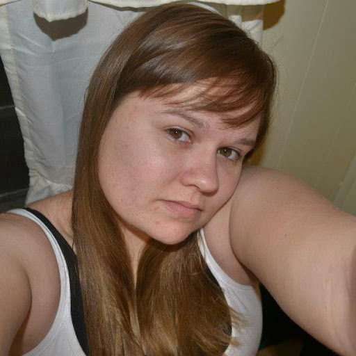 Jessica Hall Photo 36