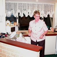 Christine Meacham Photo 7