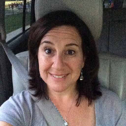 Donna Agnew Photo 17