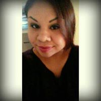 Cynthia Valencia Photo 30