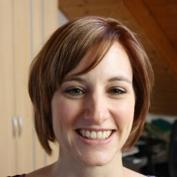 Julia Scholz Photo 4