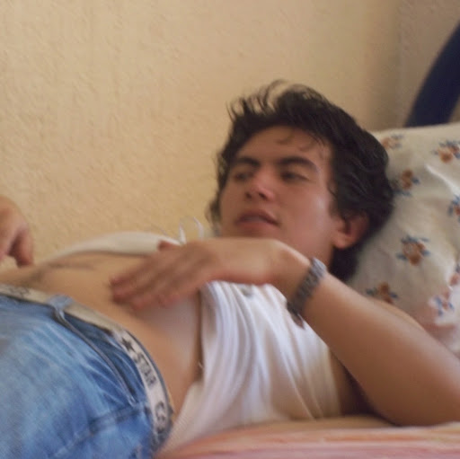 Angel Mejia Photo 14