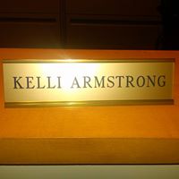 Kelli Armstrong Photo 27
