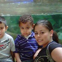 Suzanne Vargas Photo 16