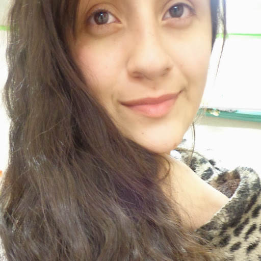 Stephanie Moreno Photo 33