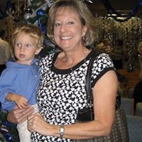 Laurie Weiss Photo 24