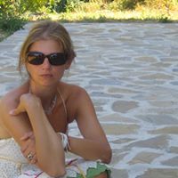 Caroline Herman Photo 9