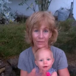 Karen Olson Photo 17