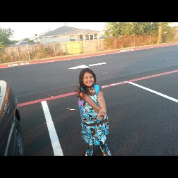 Tanya Jones Photo 6