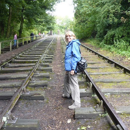 Sandra Jeffery Photo 13