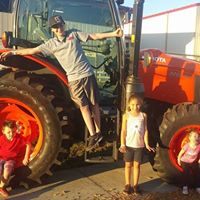 Stephanie Greenfield Photo 33