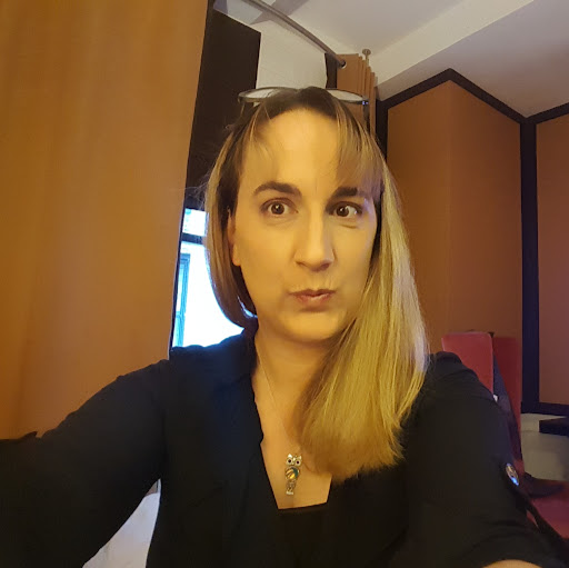 Sara Harrison Photo 39