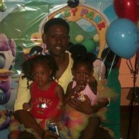 Julius Davis Photo 20