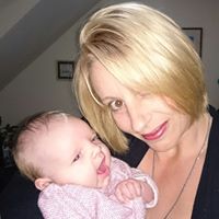 Suzanne Keys Photo 10