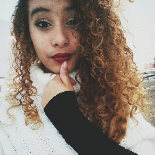 Rebeca Silva Photo 6