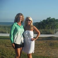 Kristy Bruce Photo 22