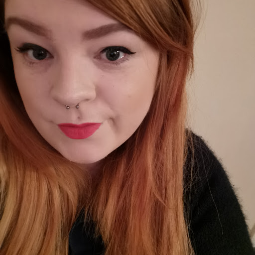 Samantha Turner Photo 14