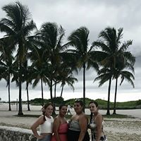 Stefanie Sparks Photo 17