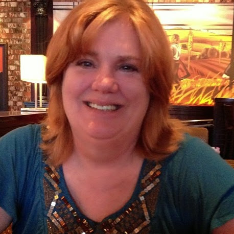 Lisa Kennedy Photo 15