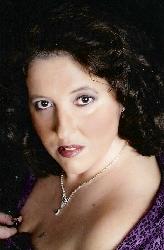 Robin Wells Photo 3