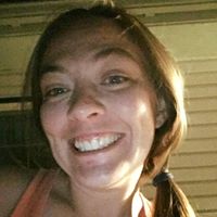 Amanda Earley Photo 27