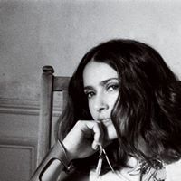 Elizabeth Loveless Photo 8