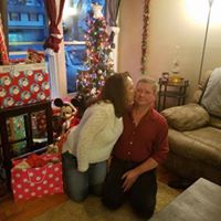 Linda Stokes Photo 48