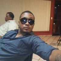 Richard Hurt Photo 21