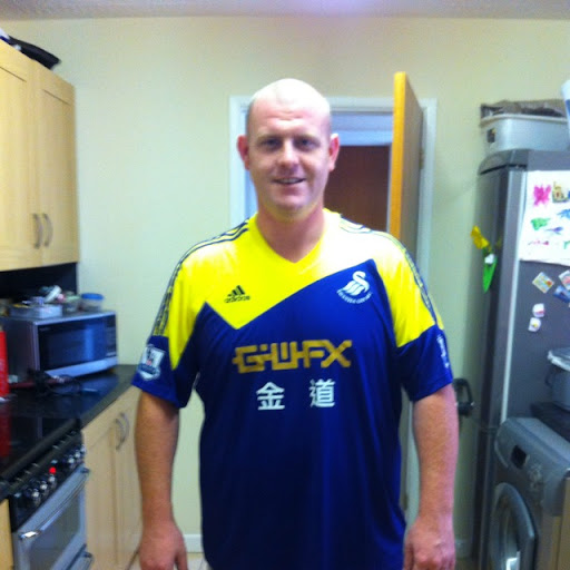 Paul Arnett Photo 15
