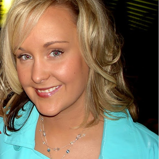 Theresa Turner Photo 39