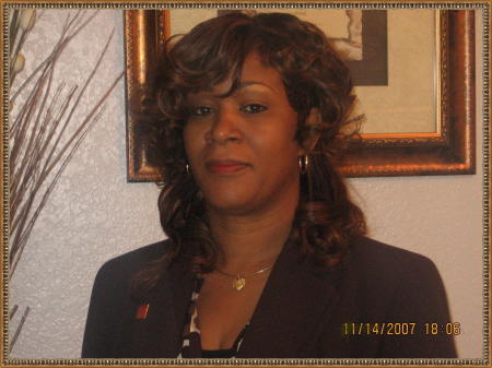 Sylvia Thomas Photo 34