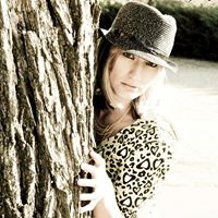 Amber Mcdaniel Photo 24