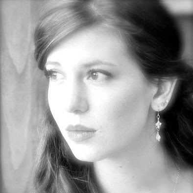 Julie Thornton Photo 10