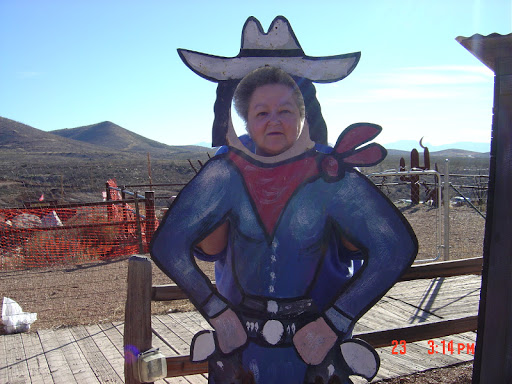 Carol Hurst Photo 13